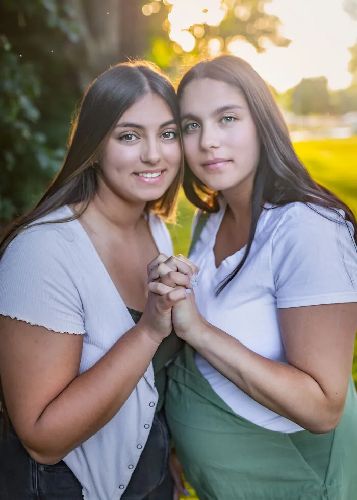 I Spent A Month Photographing Different Sisters Every Day, And Here's The Result (30 Pics)