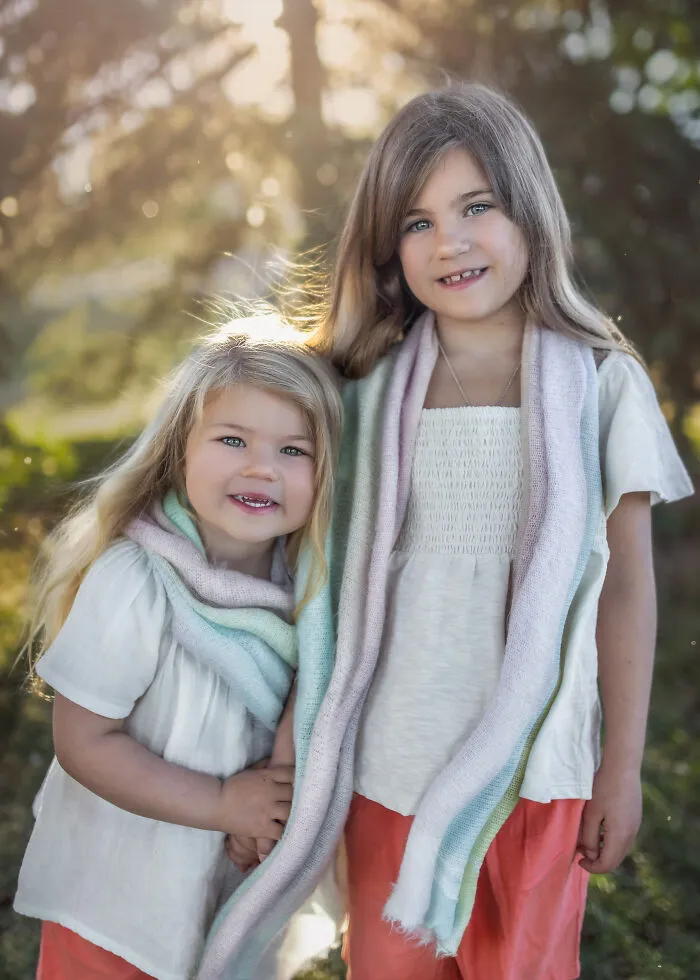 I Spent A Month Photographing Different Sisters Every Day, And Here's The Result (30 Pics)