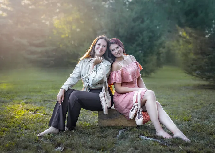 I Spent A Month Photographing Different Sisters Every Day, And Here's The Result (30 Pics)