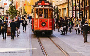 30 Things Americans Find Very Weird About Europe, According To This Viral Thread