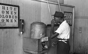 50 Photos That Shine A Light On Some Of The Darkest Parts Of History