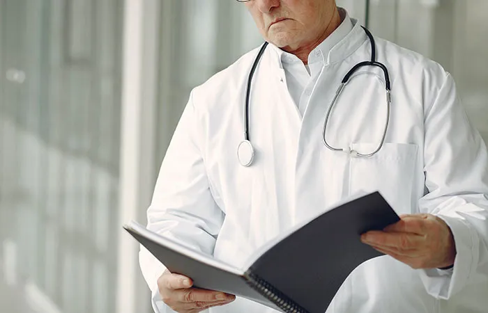 35 Doctors Share Some Of The Most Disturbing And Disgusting Things They’ve Witnessed At Work