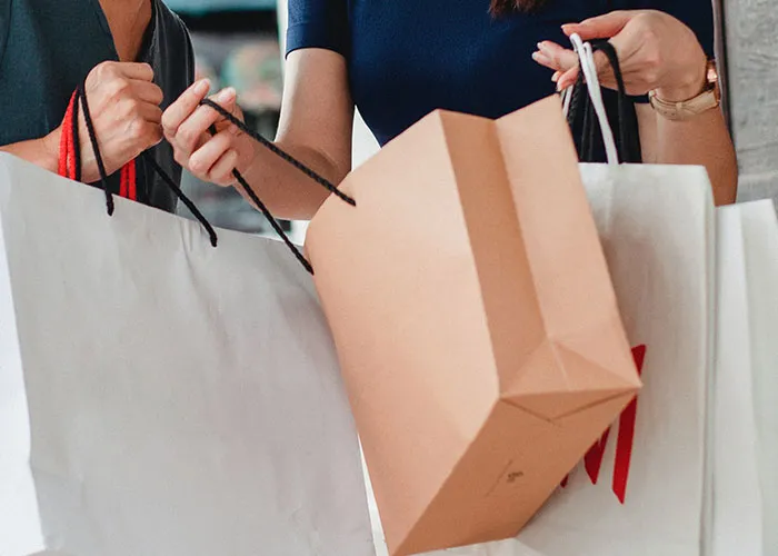 20 Empleados vengándose de formas pasivoagresivas de esos clientes maleducados