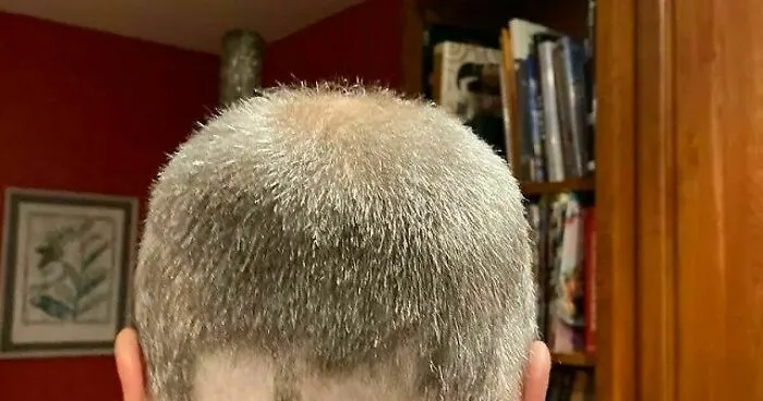 Hey Pandas, What’s The Worst Haircut You Ever Got? (Closed)