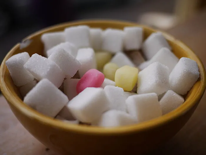 Experts Explain What Food And Nutrition Myths People Still Believe Are True (40 Answers)