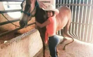The "Photoshop Fails" Online Group Shares 50 Of The Worst And Funniest Attempts At Photoshop