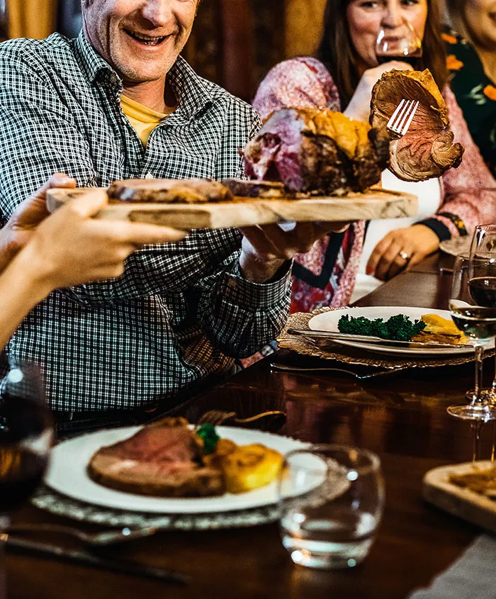 30 Giveaways That Someone Is American, As Described By Non-Americans