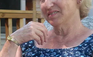 "I Offered To Let My Mom Live With Me Under The Exact Same Terms I Lived With Her As A Teen"