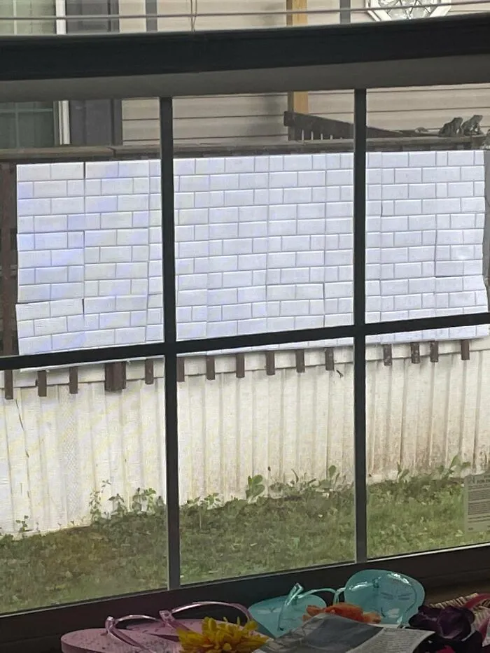 35 Of The Most Awful Homes Shared On The ‘That’s It, I’m Home Shaming’ Facebook Group (New Pics)