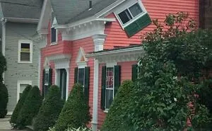 35 Of The Most Awful Homes Shared On The ‘That’s It, I’m Home Shaming’ Facebook Group (New Pics)