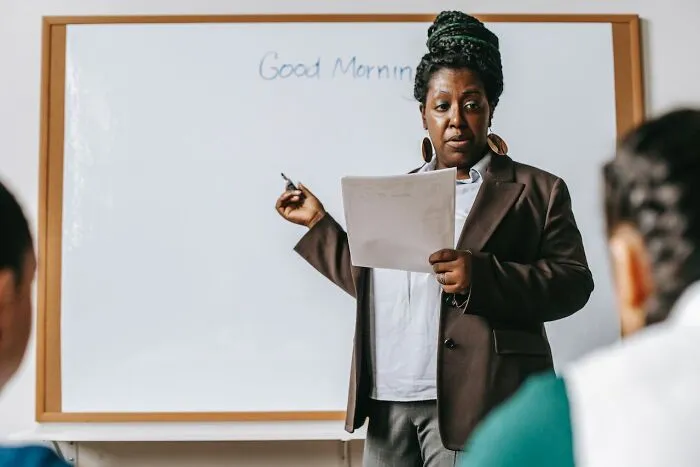 “You’re All Adults, Not Children, You Can Hold It”: 30 Times People Realized They Needed To Drop A Class Immediately