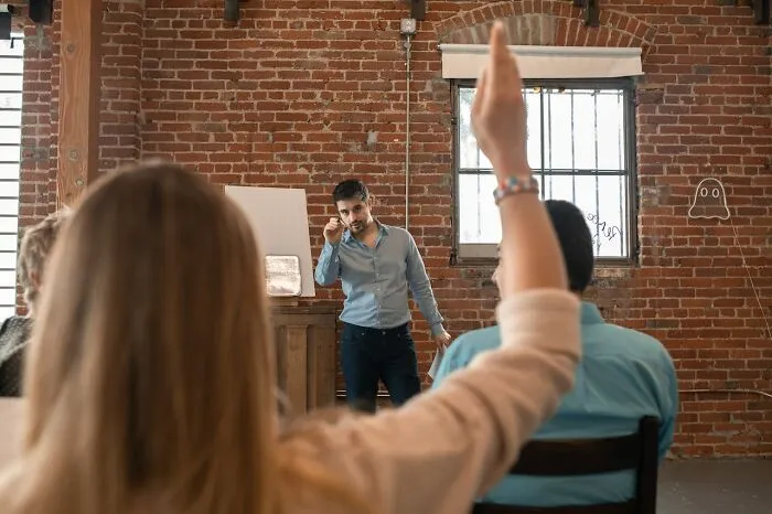“You’re All Adults, Not Children, You Can Hold It”: 30 Times People Realized They Needed To Drop A Class Immediately