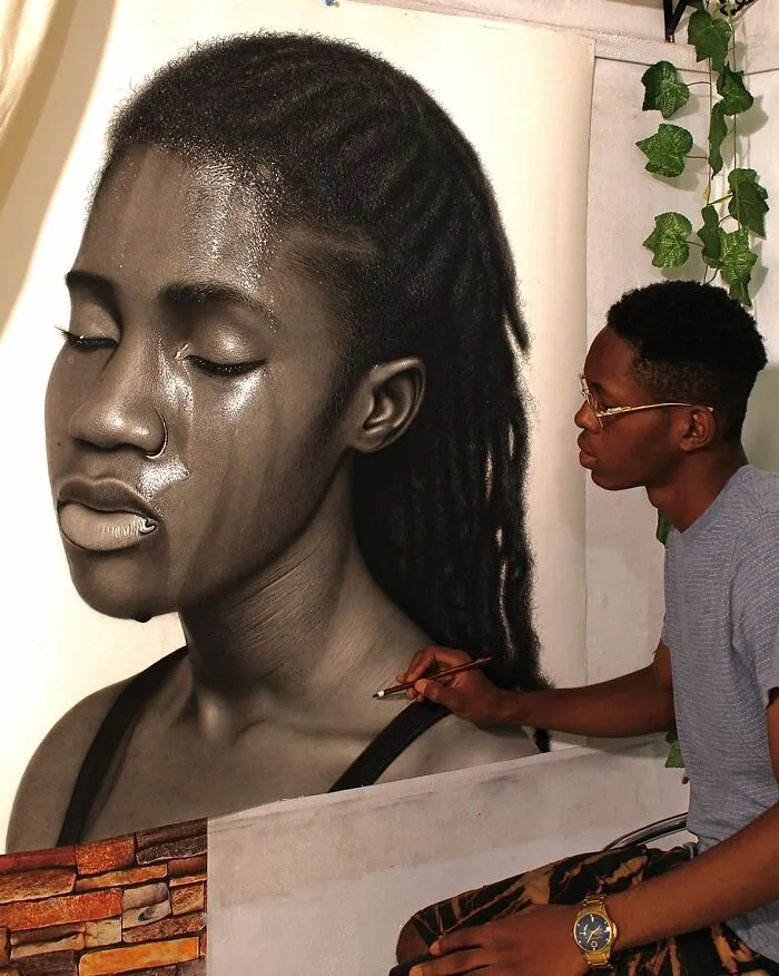Surprisingly Realistic: 27 Charcoal Drawings By This Artist