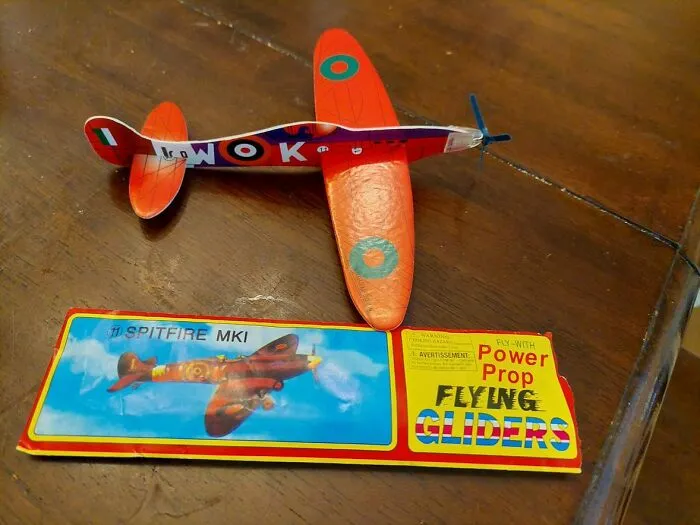 Aviones de unicel