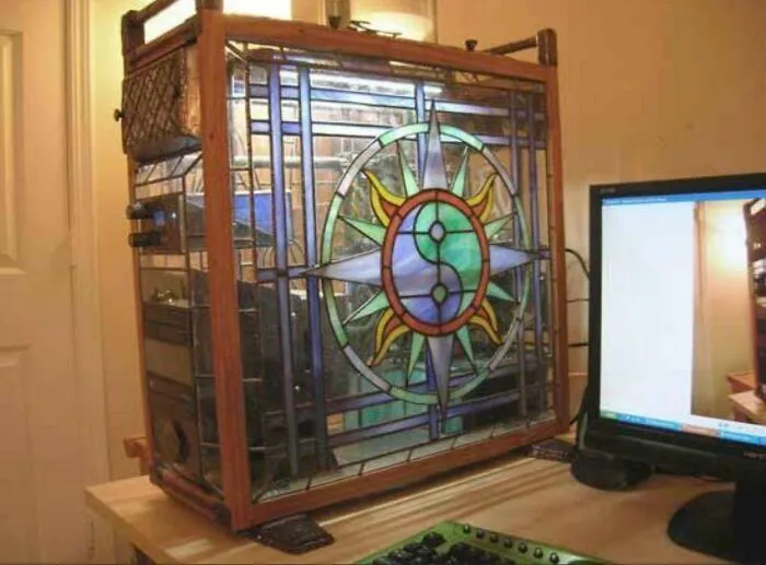 Holy PC. +100 Speed, +200 Faith, 50% Chance Faulty Logic Board