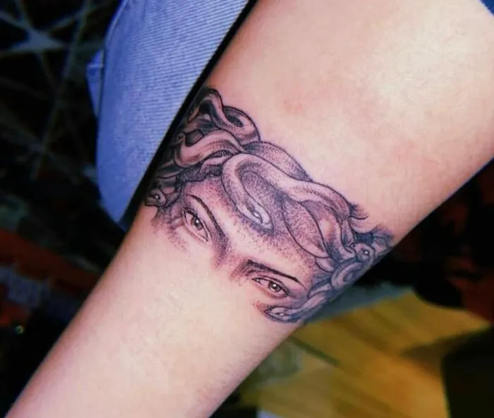 Medusa Armband