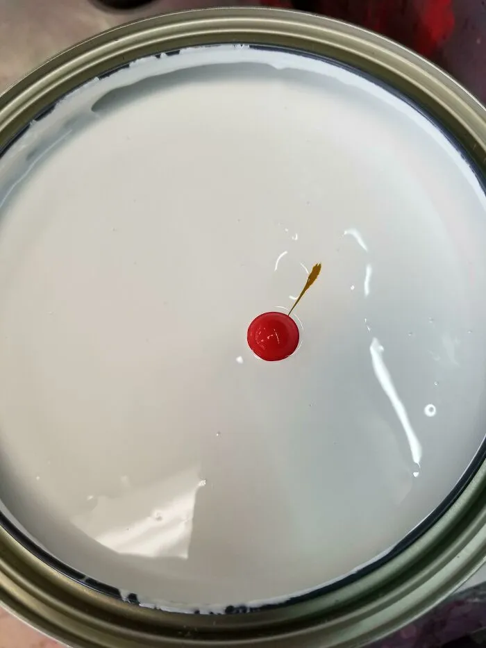 Una cereza