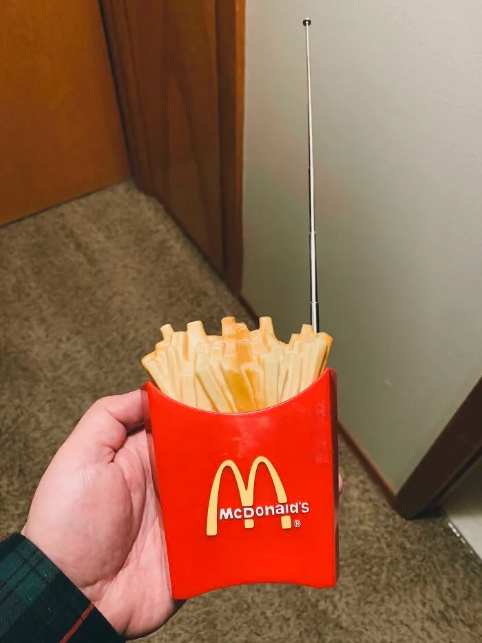 McDonald's fabricó una radio de papas fritas en los años 80 y mi papá me dio la suya
