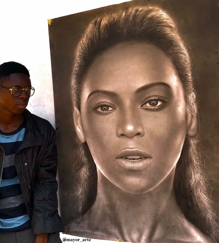 Surprisingly Realistic: 27 Charcoal Drawings By This Artist