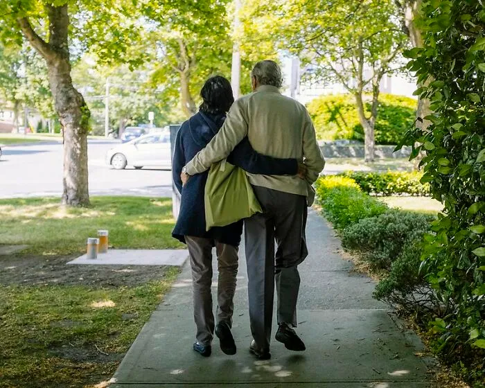 People Online Are Confessing Things They Found Out About Their Parents That They Weren’t Supposed To Know And These Are 25 Of Their Stories
