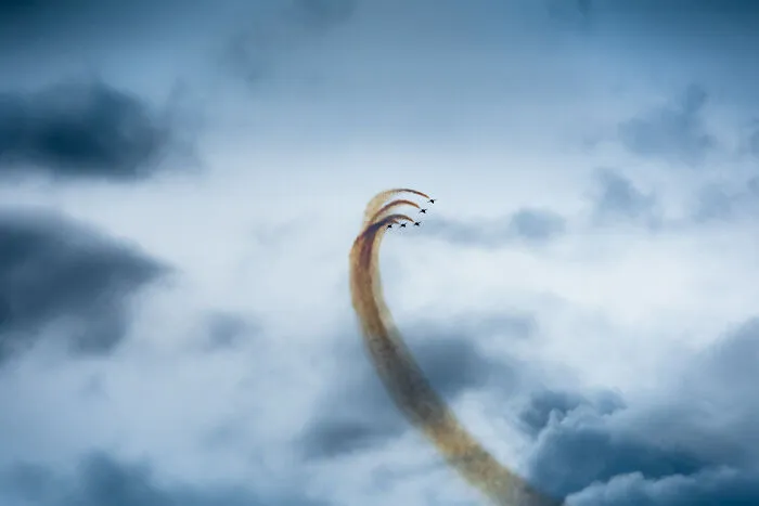 I Captured The Perfection Of Aerial Geometry And Trajectories Performed By The Swiss Aerobatic Team Patrouille Suisse (40 Pics)