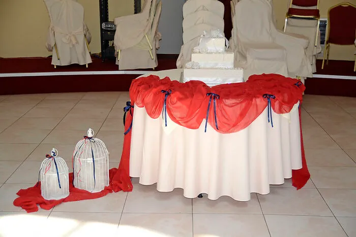 20 Historias de personas que fueron plantadas en el altar, o casi
