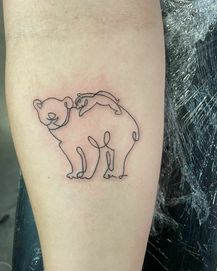 Single Line Baby Bear And Mama