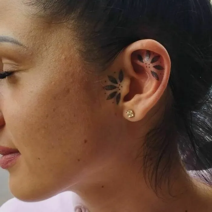 Dot Leaves Tattoo