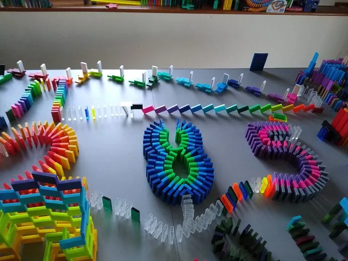 I Am A Domino Artist 0n Youtube, Here Are 9 Different Photos Of Projects I Have Made