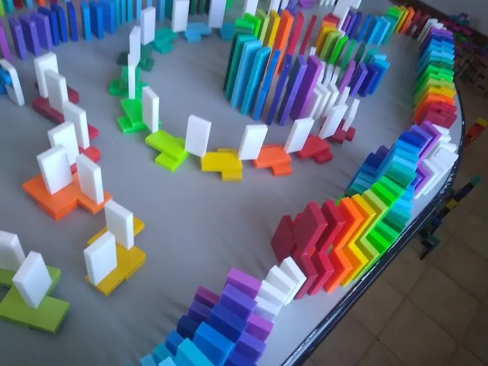 I Am A Domino Artist 0n Youtube, Here Are 9 Different Photos Of Projects I Have Made