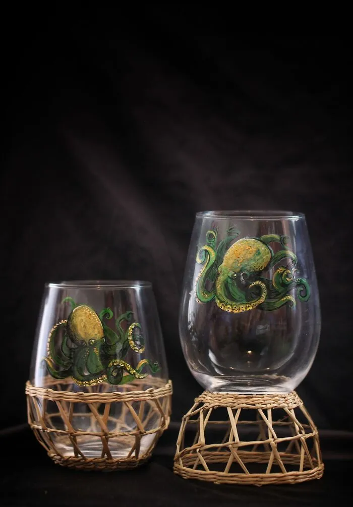 I Use Various Glassware For Painting Hyperrealistic Animals And Here Are 20 Photos Of Them (New Pics)