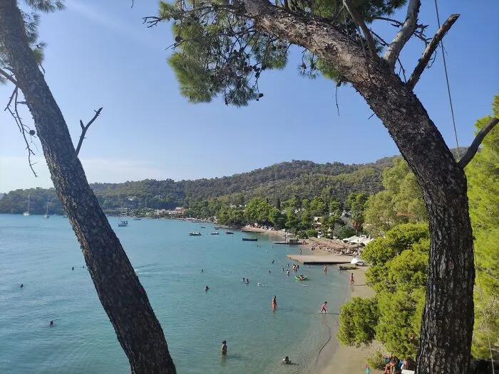 I Photographed The Poros Island In Greece (27 Pics)