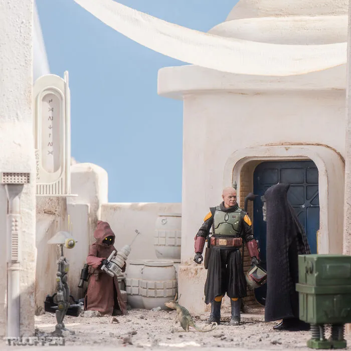 Making Star Wars Toys Come To Life (10 Pics)