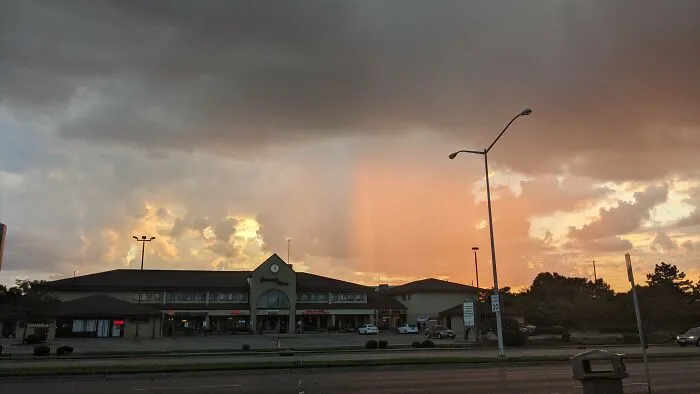Rain In A Sunset! I Have A Whole Album Dedicated To Amazing Clouds ☁️