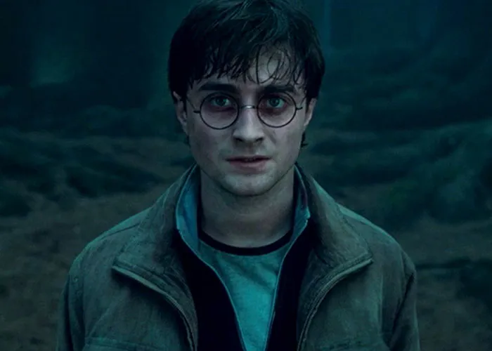 30 Alternate And Infuriating 'Harry Potter' Endings J. K. Rowling Wouldn't Dare To Write