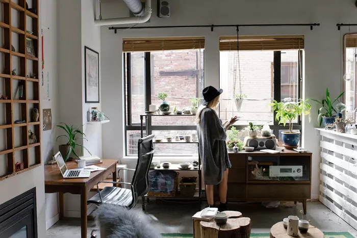 Tenants Turn To The Internet To Ask If What Their Landlords Are Doing Is Normal Or Not, And Here Are 20 Wild Stories
