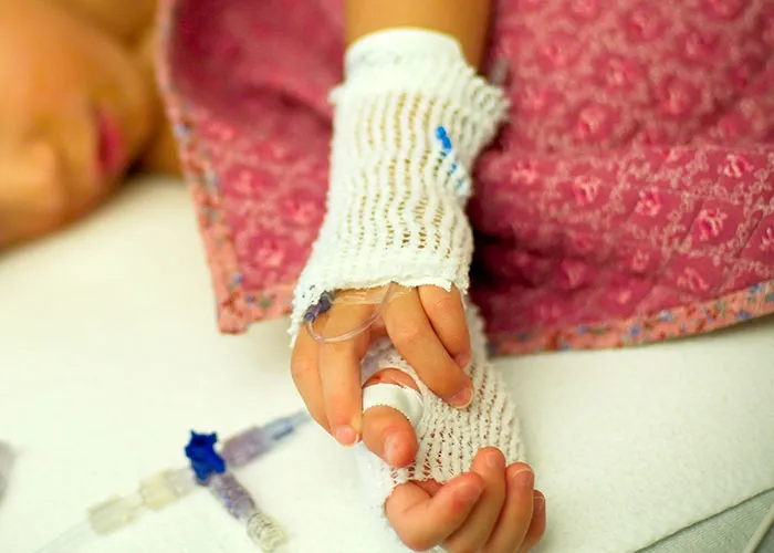 30 Of The Wildest "I Don't Think This Is Important, But-" Moments, As Shared By Doctors On This Online Thread