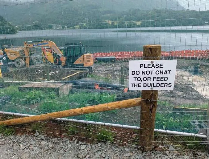 50 Times People Found Weird Or Hilarious Disclaimers That Were "Clearly The Result Of A Lawsuit"