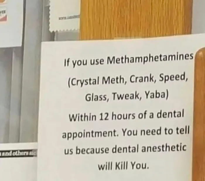 50 Times People Found Weird Or Hilarious Disclaimers That Were "Clearly The Result Of A Lawsuit"