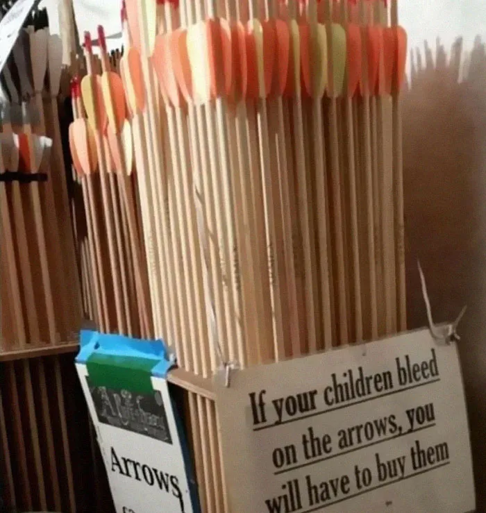 50 Times People Found Weird Or Hilarious Disclaimers That Were "Clearly The Result Of A Lawsuit"