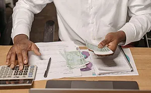 Husband Refuses To Give Jobless Wife Spending Money, Ignoring The Fact That She Used Her Inheritance Money To Buy Them A House And 2 Cars