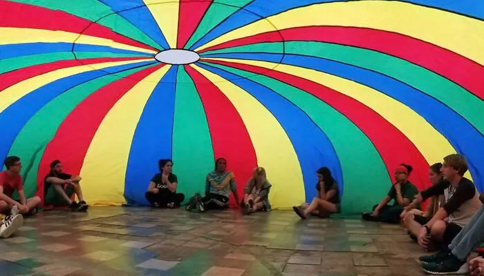 Getting To Play With The Parachute In The 90s Was Peak “Life Is Good”
