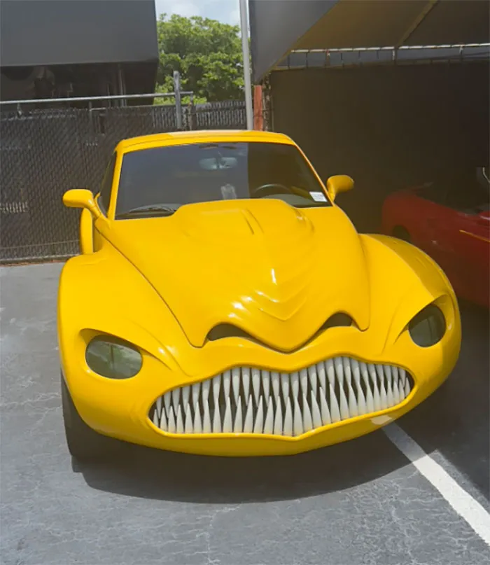 40 Coches que la gente arruinó con modificaciones tontas