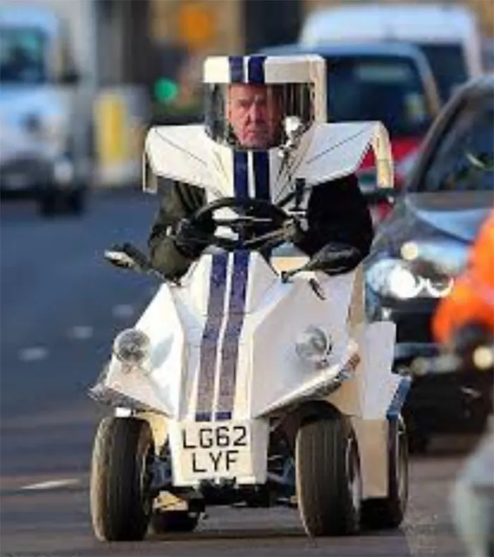 50 Times People Ruined Their Cars With Dumb Mods, As Shared On This Online Page