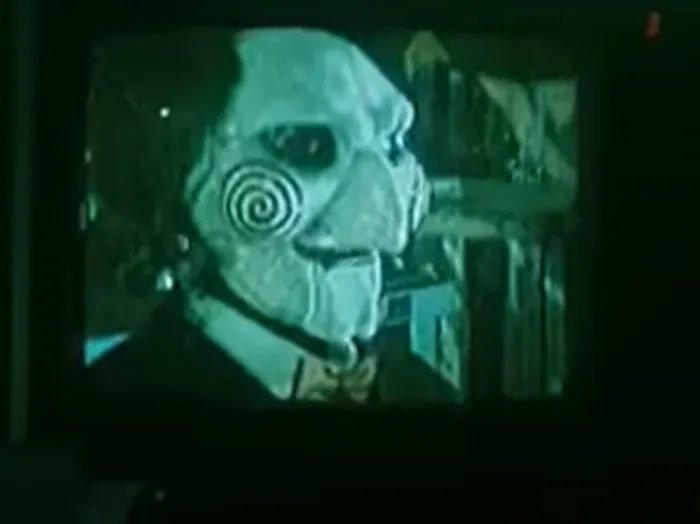 30 Times Clever Foreshadowing In Movies Made People Feel Silly And Shocked After Mistaking It For Poor Filmmaking