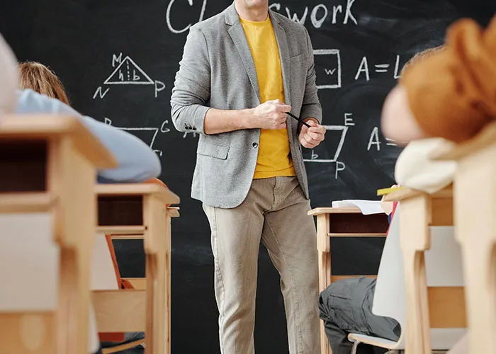 40 People Reveal “Dark Secrets” About Their Jobs That Common People Aren’t Supposed To Know