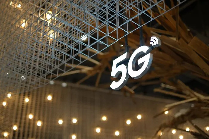 That 5G Causes Covid