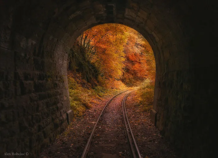I Photographed Breathtaking Autumn Scenery From One Of The Most Spectacular Railways In South-Eastern Europe (8 Pics)