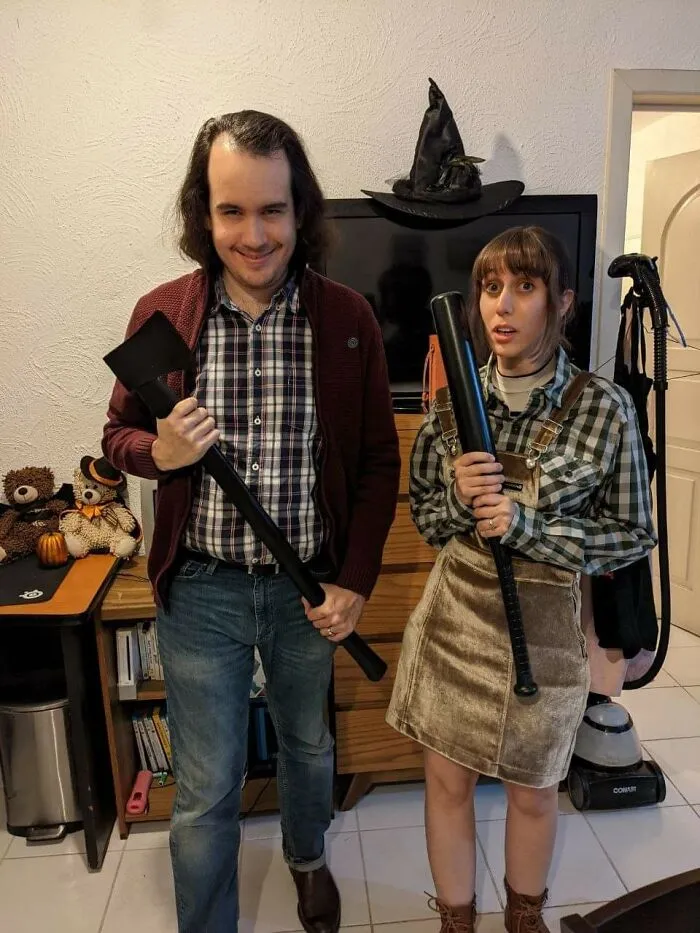 Un compañero del trabajo está listo para Halloween