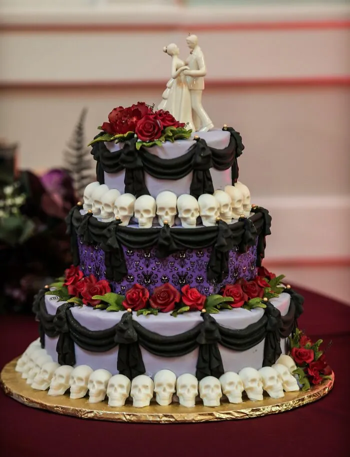 Our 2021 Hallowedding Cake